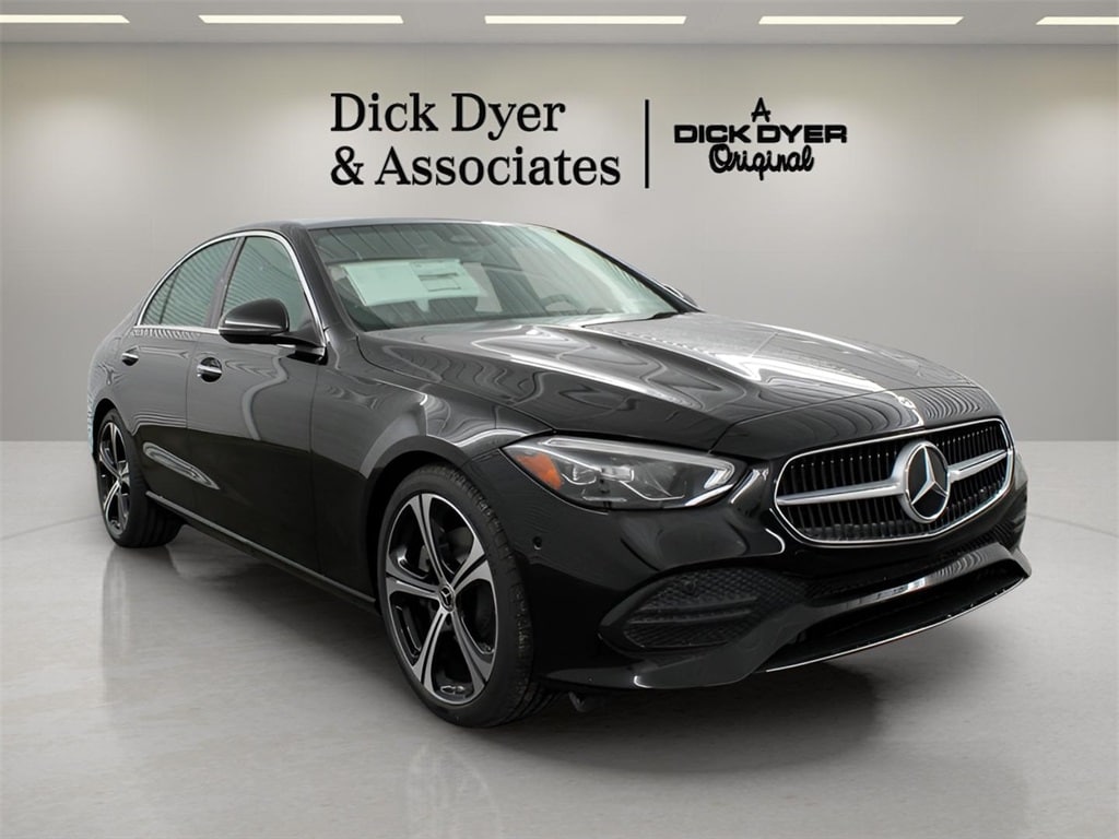 2025 Mercedes-Benz C-Class Sedan C 300's photo