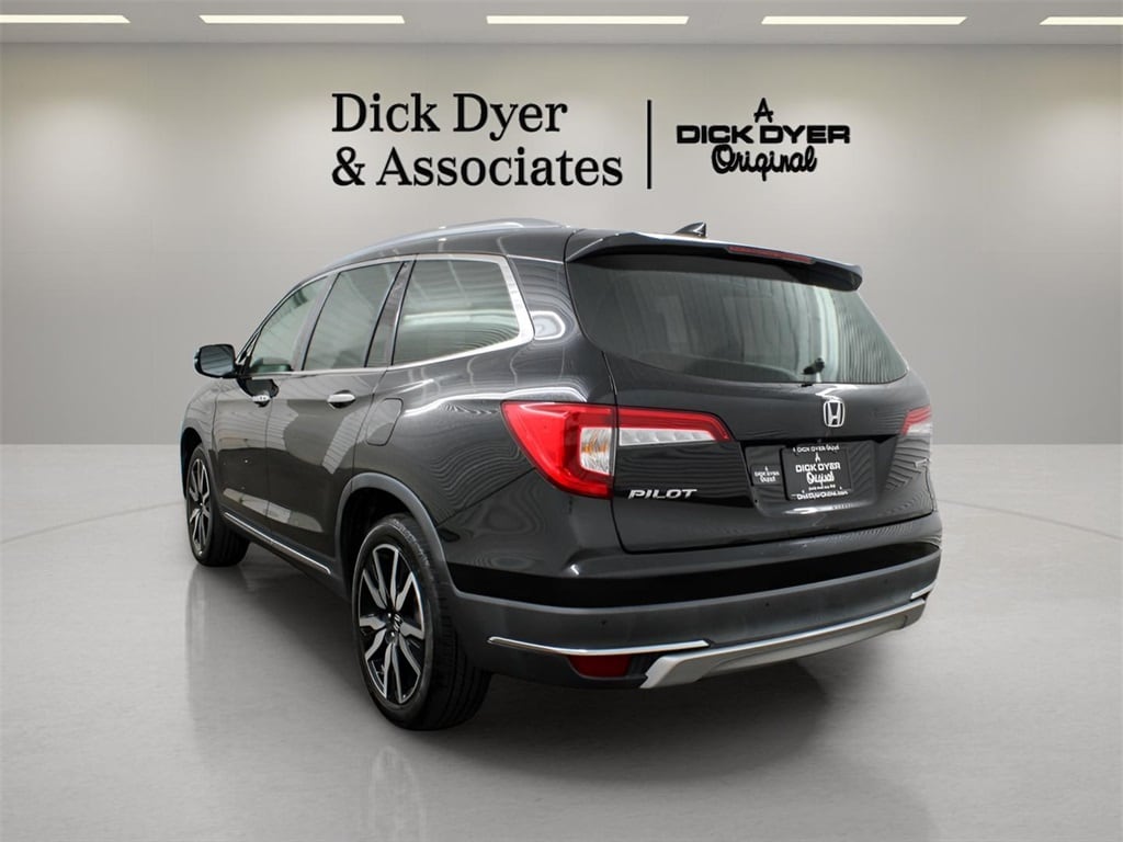 Used 2022 Honda Pilot Touring 8 Passenger SUV