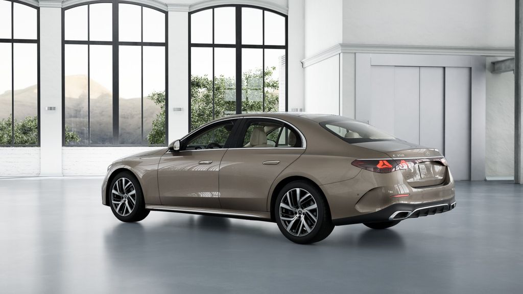 2026 Mercedes-Benz E-Class E350 - Photo 25