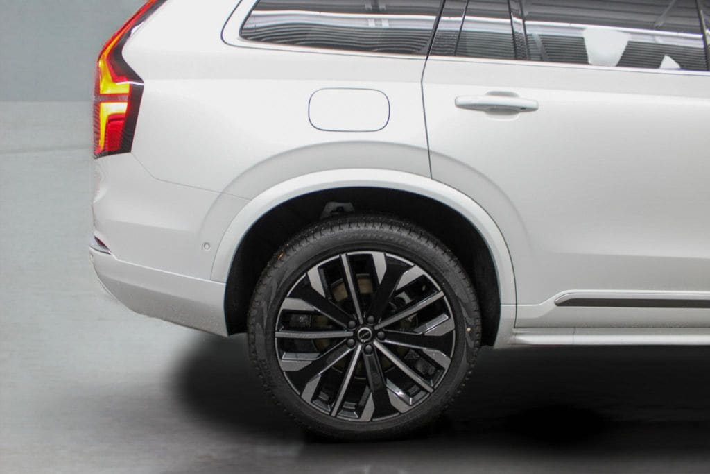 2026 Volvo XC90 Ultra - Photo 34