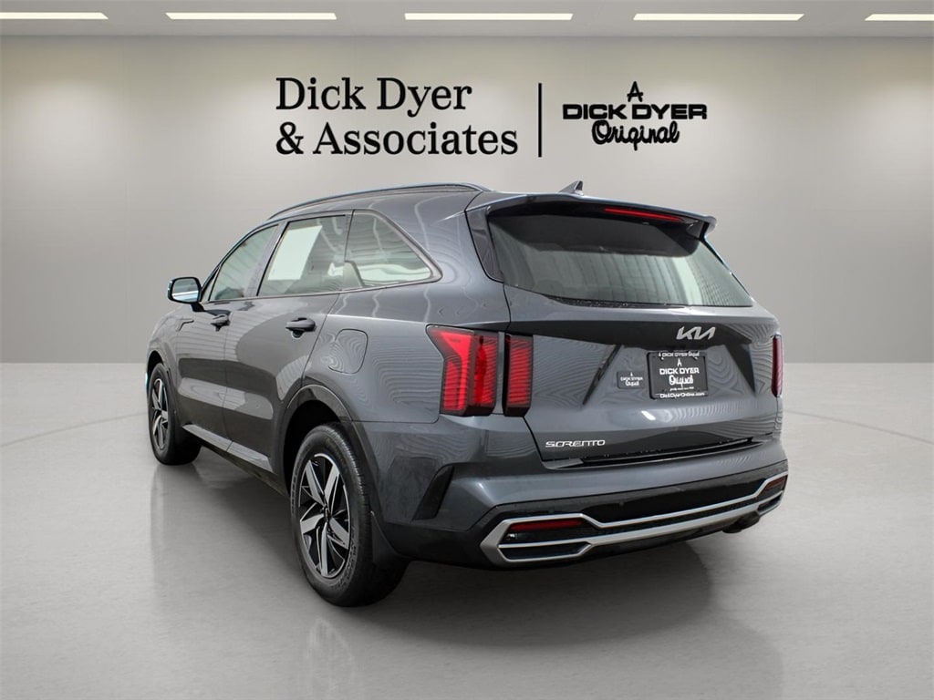 Used 2023 Kia Sorento EX SUV