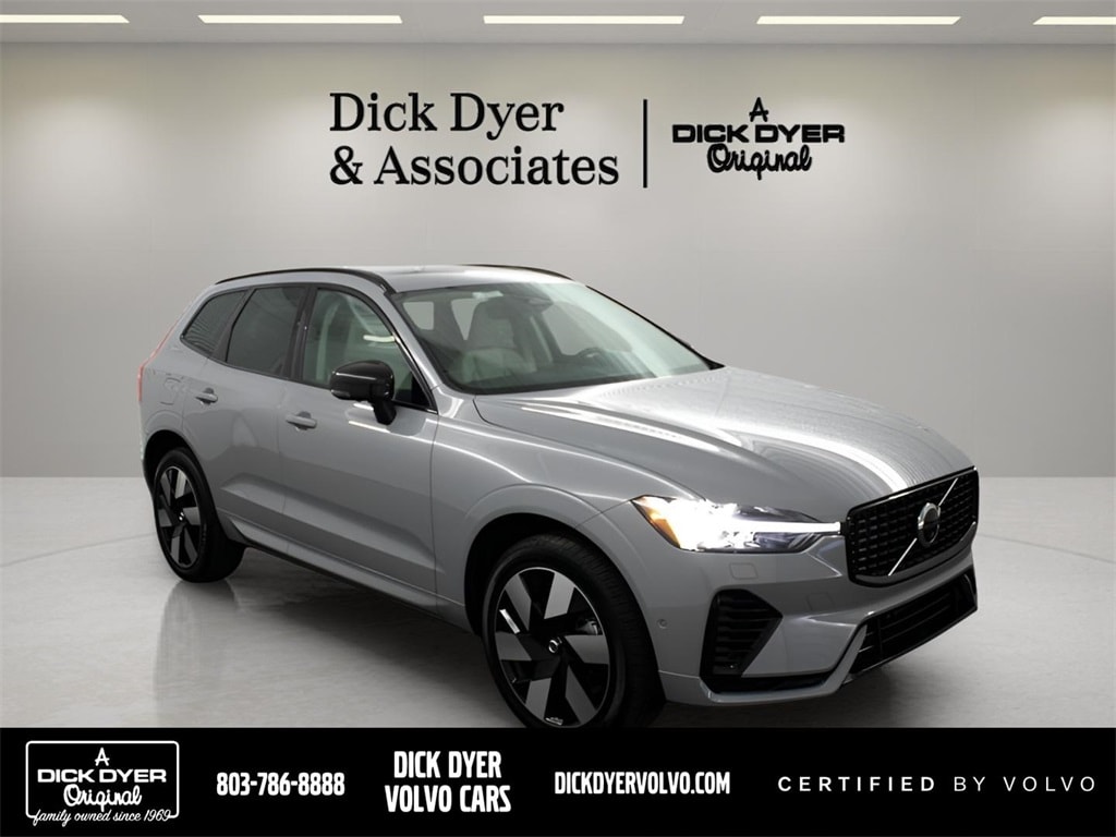 2024 Volvo XC60 plug-in hybrid T8 Ultimate Dark