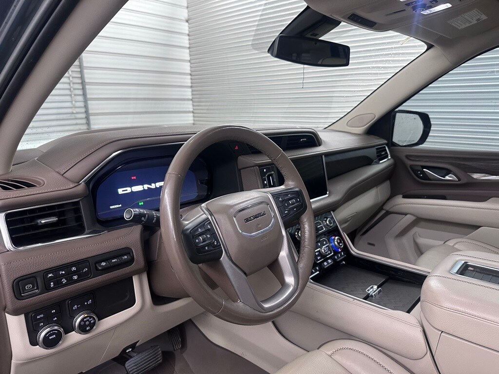 2022 Gmc Yukon XL Denali photo 3