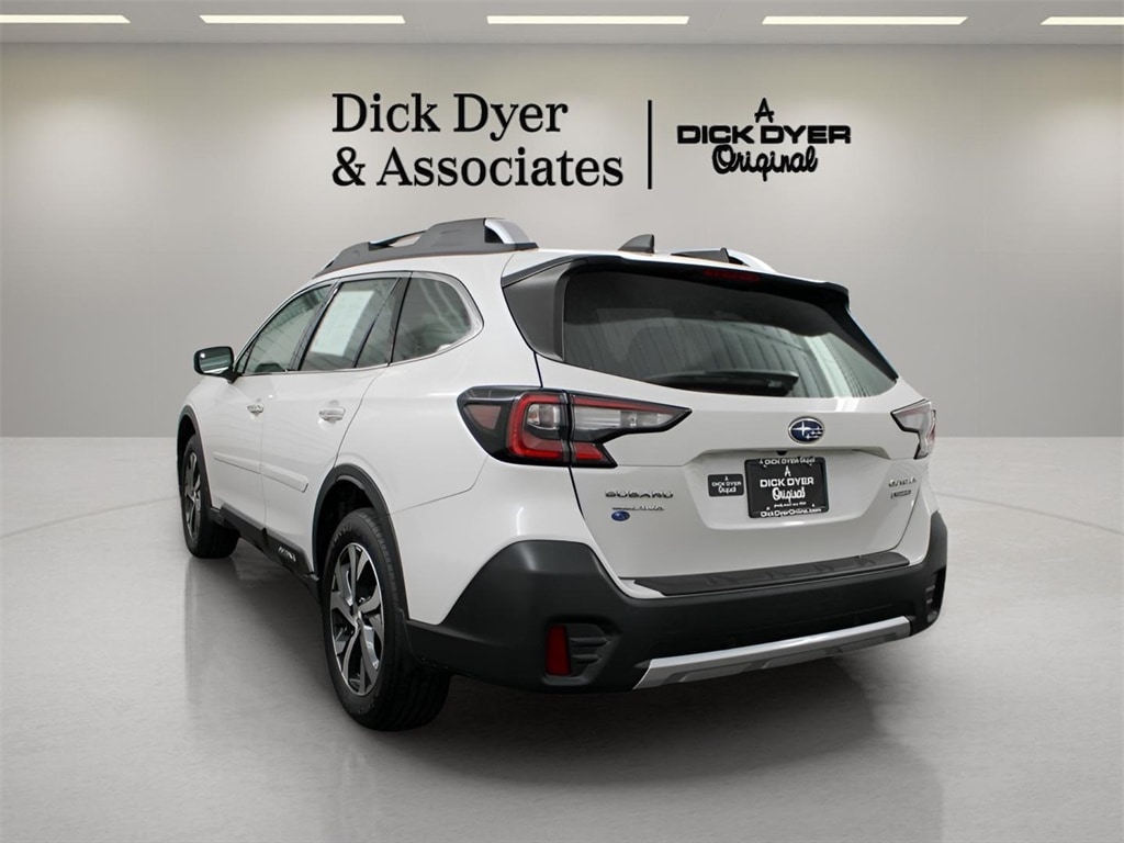 Used 2022 Subaru Outback Touring SUV