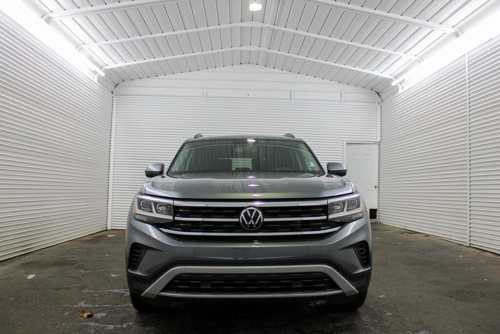 2023 Volkswagen Atlas V6 SE Technology photo 2