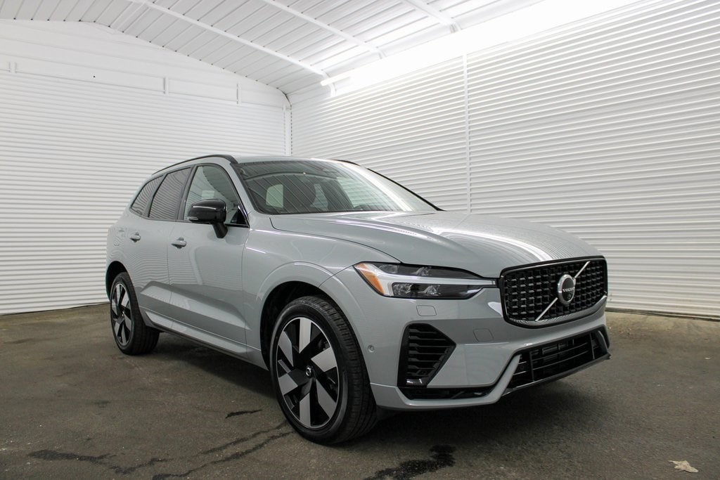 Used 2025 Volvo XC60 Ultra with VIN YV4H60RM7S1039766 for sale in Columbia, SC