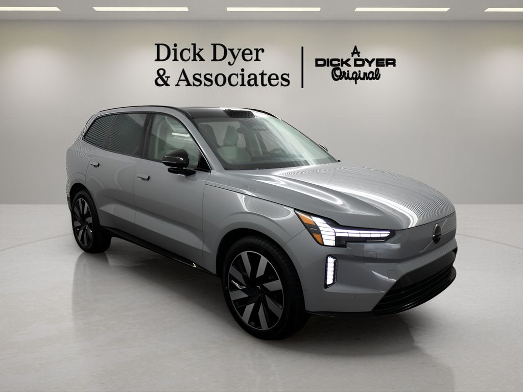 2025 Volvo EX90
