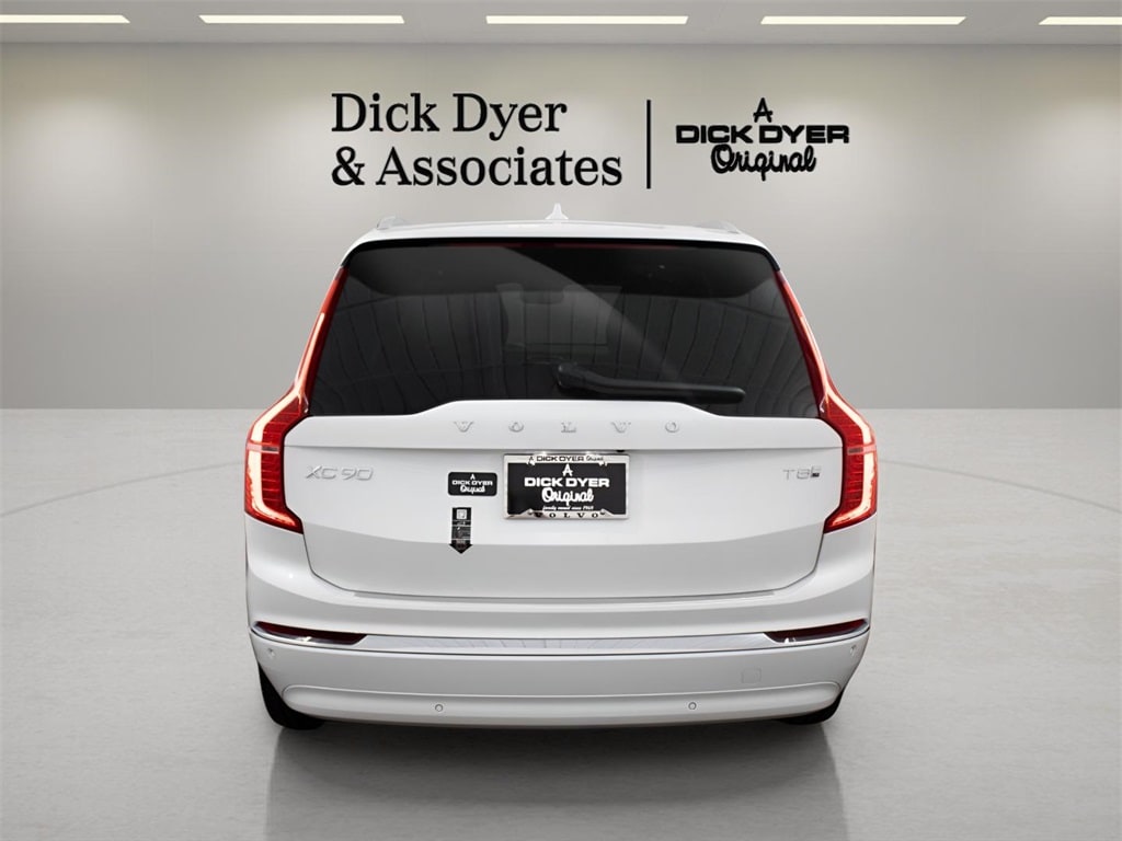 New 2025 Volvo XC90 plug-in hybrid T8 Ultra 6-Seater SUV