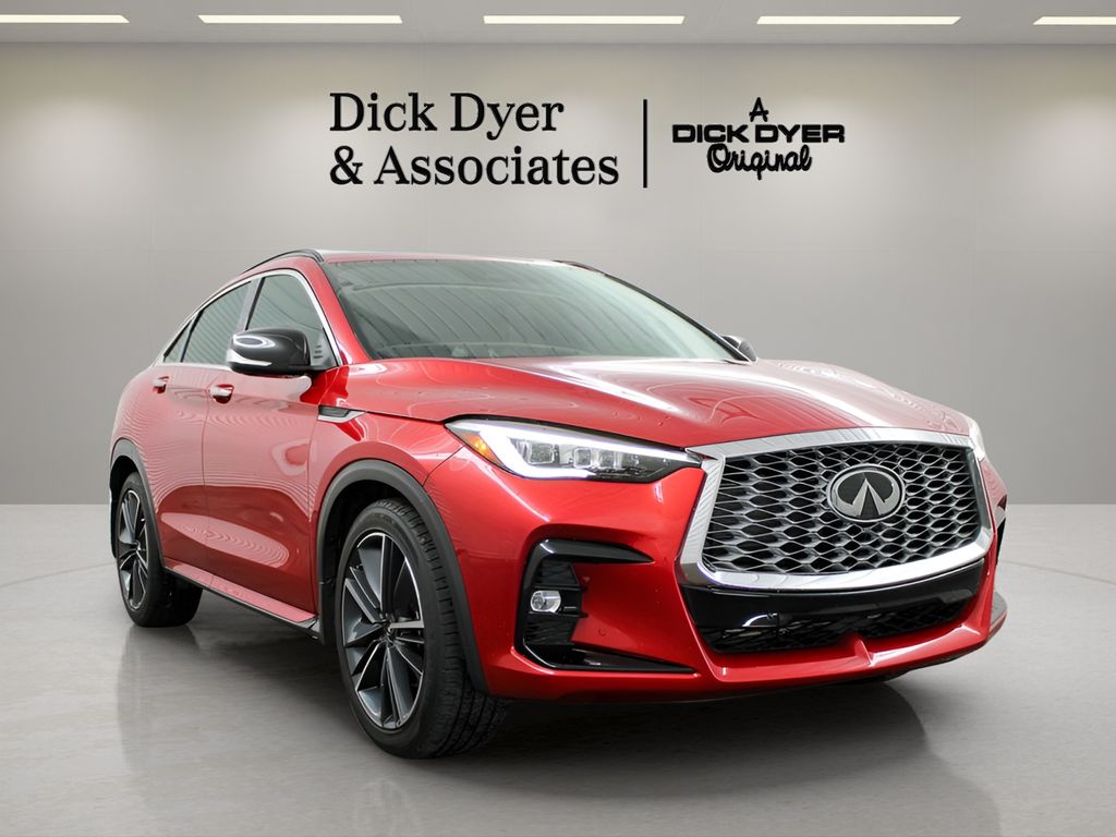 2023 INFINITI QX55 Essential AWD's photo