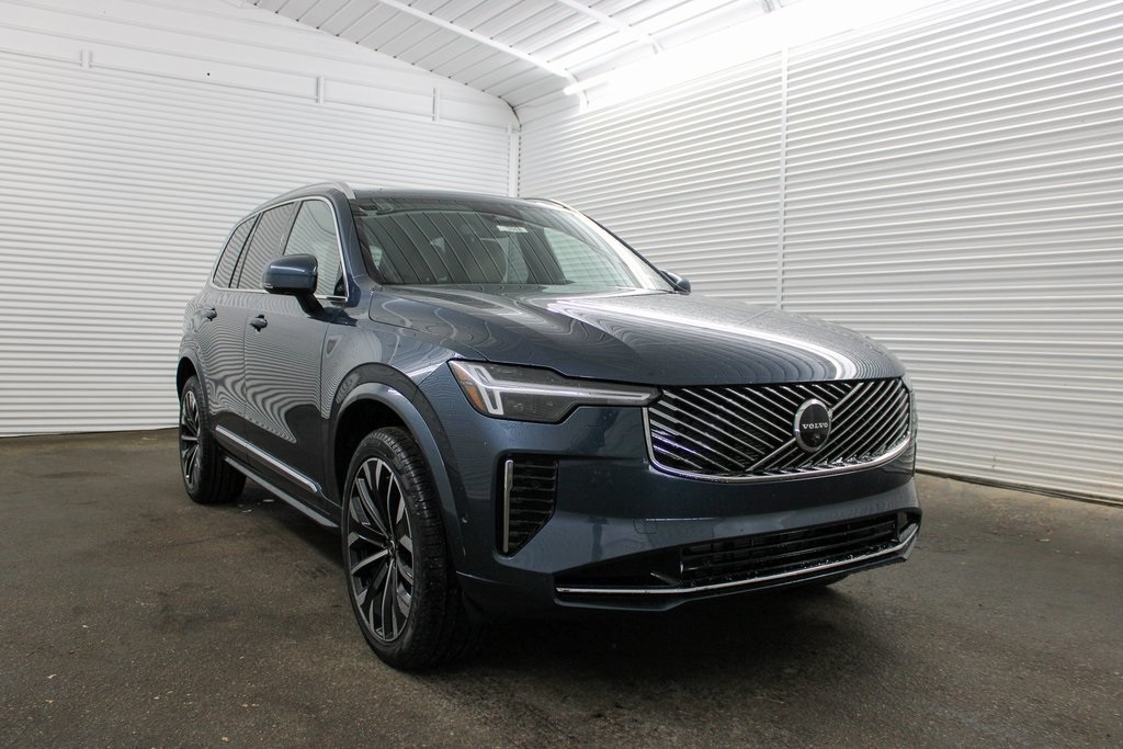 New 2026 Volvo XC90 B6 Plus 7-Seater SUV