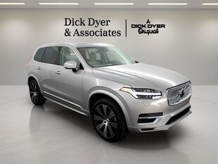 2025 Volvo XC90 plug-in hybrid T8 Plus 7-Seater SUV
