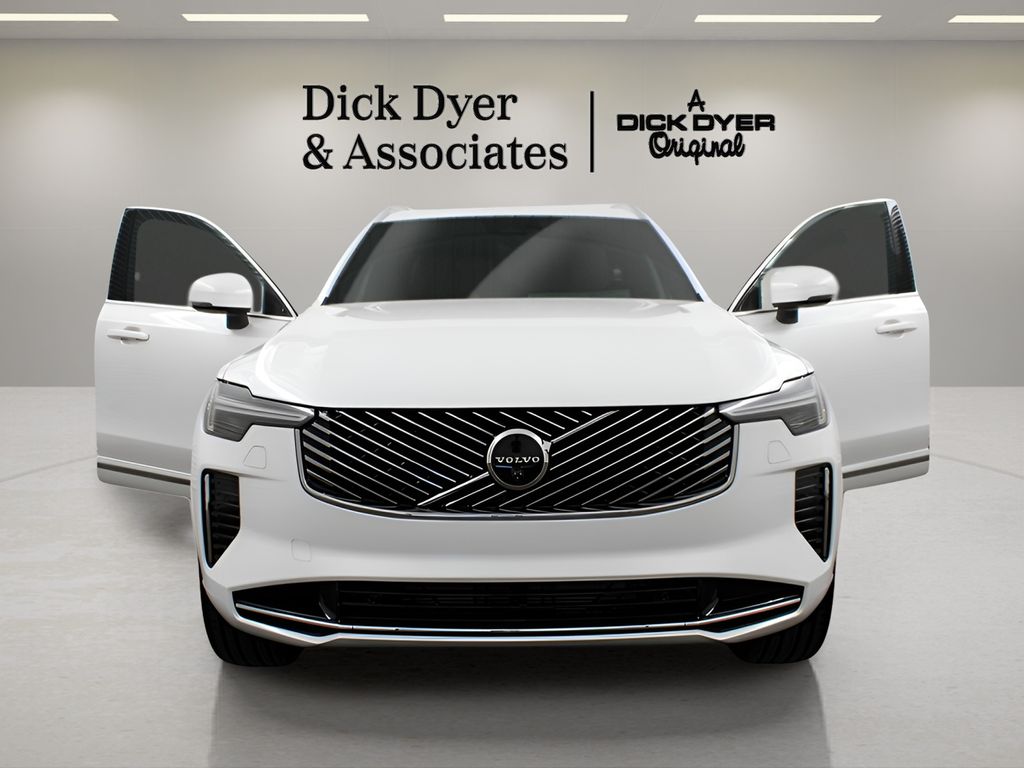 2026 Volvo XC90 Ultra - Photo 9