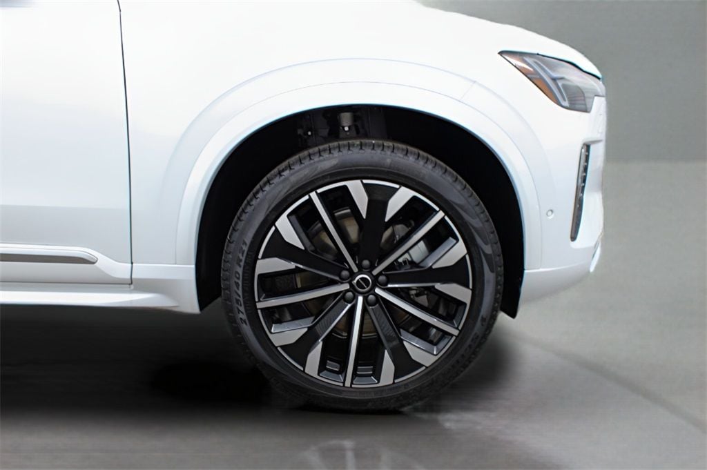 2026 Volvo XC90 Ultra - Photo 10