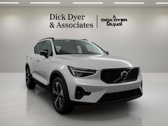 2026 Volvo XC40 B4 Plus Front-Wheel Drive SUV