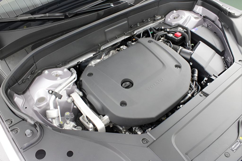 2026 Volvo XC90 Plus - Photo 25