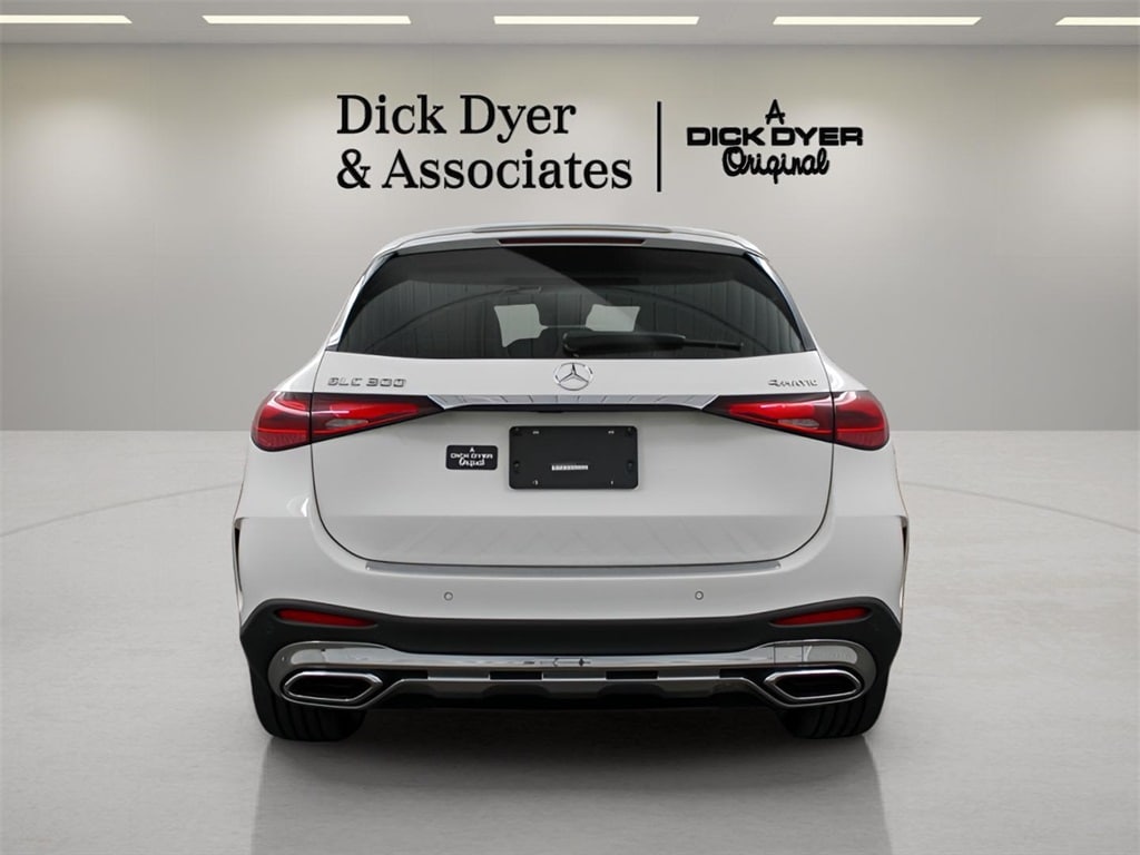 Used 2025 Mercedes-Benz GLC 300 4MATIC SUV