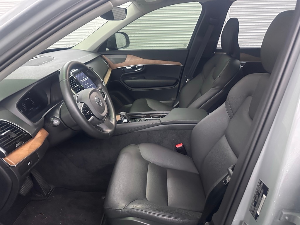 Used 2025 Volvo XC90 B5 Plus SUV