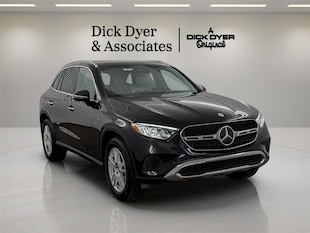 2025 Mercedes-Benz GLC 300 SUV