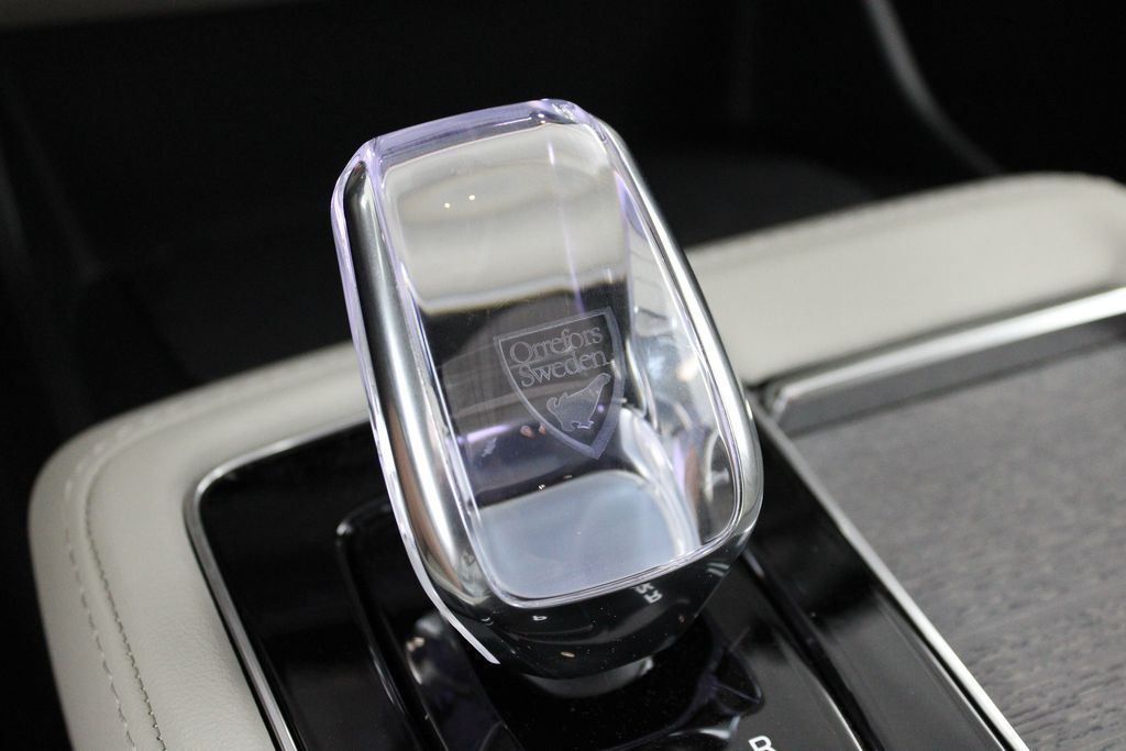 2026 Volvo XC90 Ultra - Photo 36