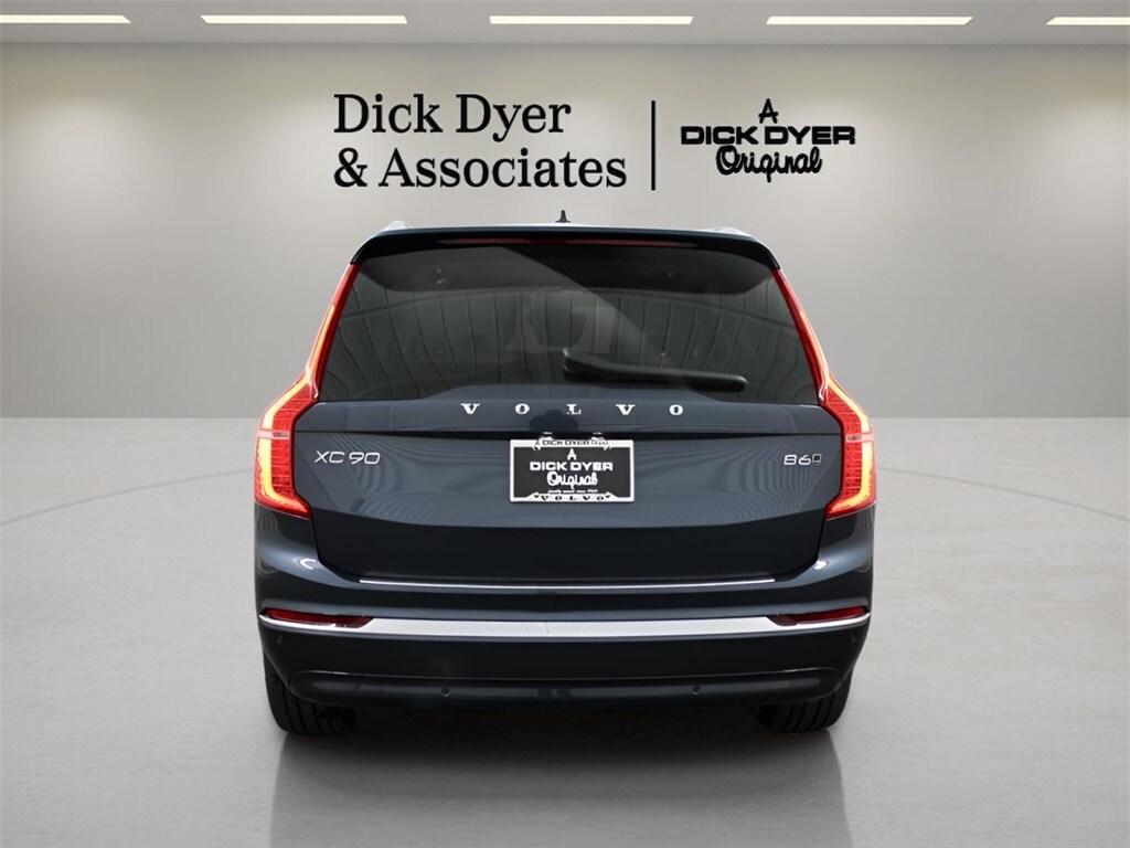 2025 Volvo XC90 Plus photo 3