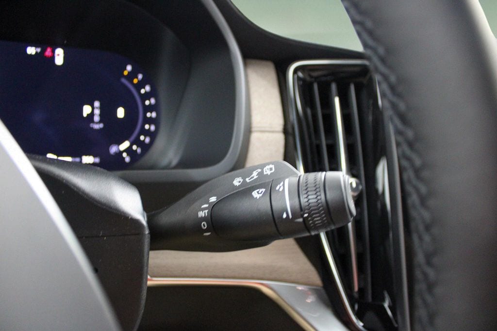 2026 Volvo XC90 Plus - Photo 12