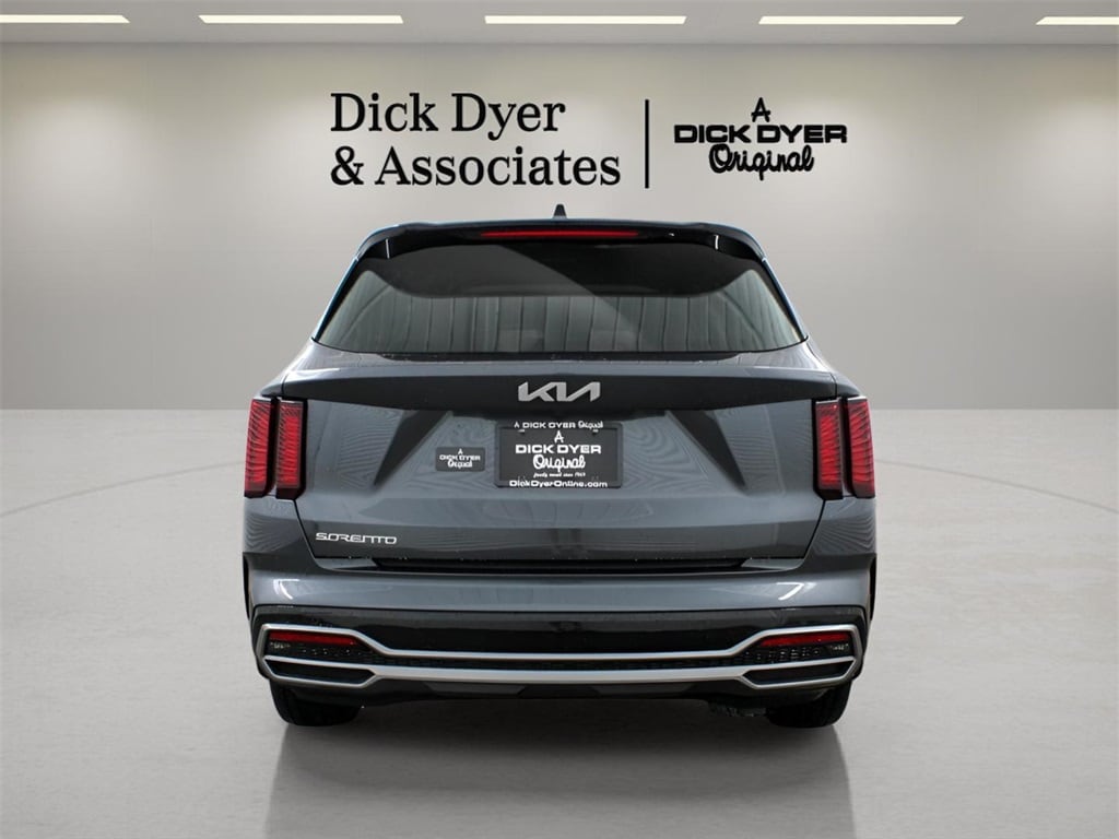 Used 2023 Kia Sorento EX SUV