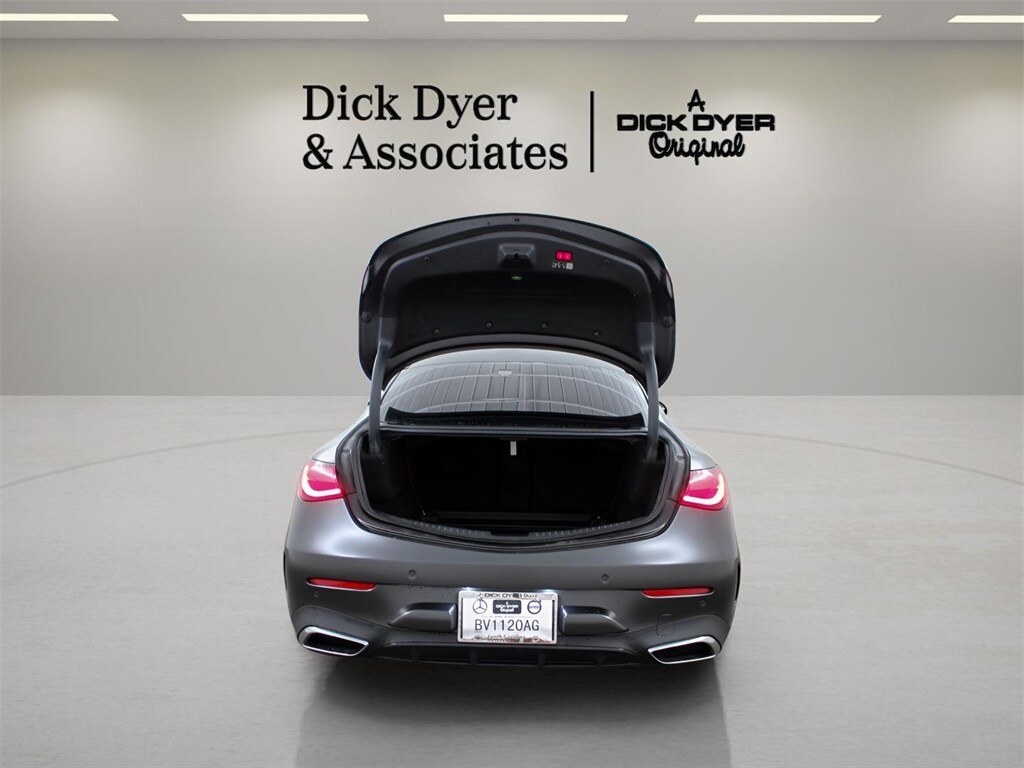 2024 Mercedes Benz CLE 300 4MATIC Coupe photo 3