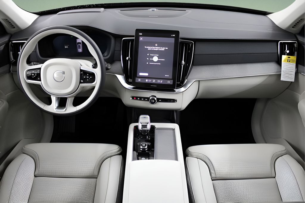 2026 Volvo XC90 Ultra - Photo 17
