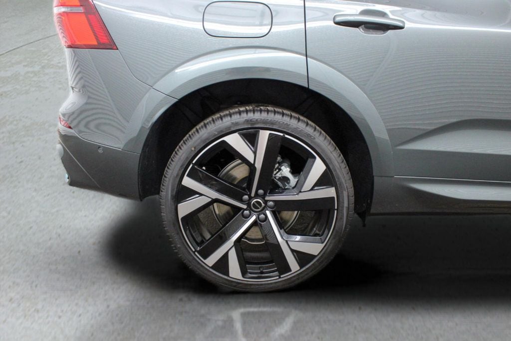2026 Volvo XC60 Ultra - Photo 25