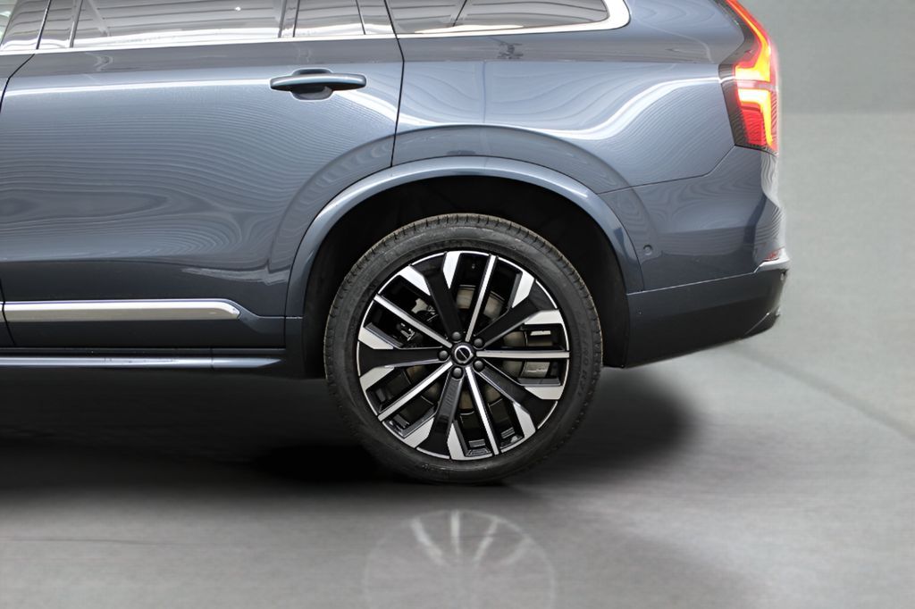 2026 Volvo XC90 Ultra - Photo 7