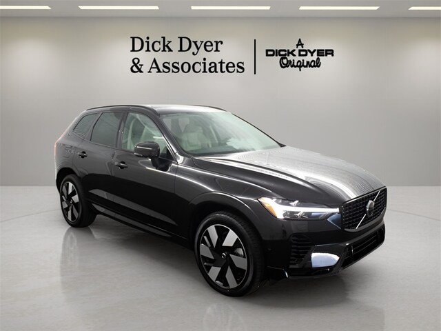 2025 Volvo XC60 plug-in hybrid T8 Plus SUV