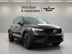 2026 Volvo XC40 B5 Ultra AWD SUV