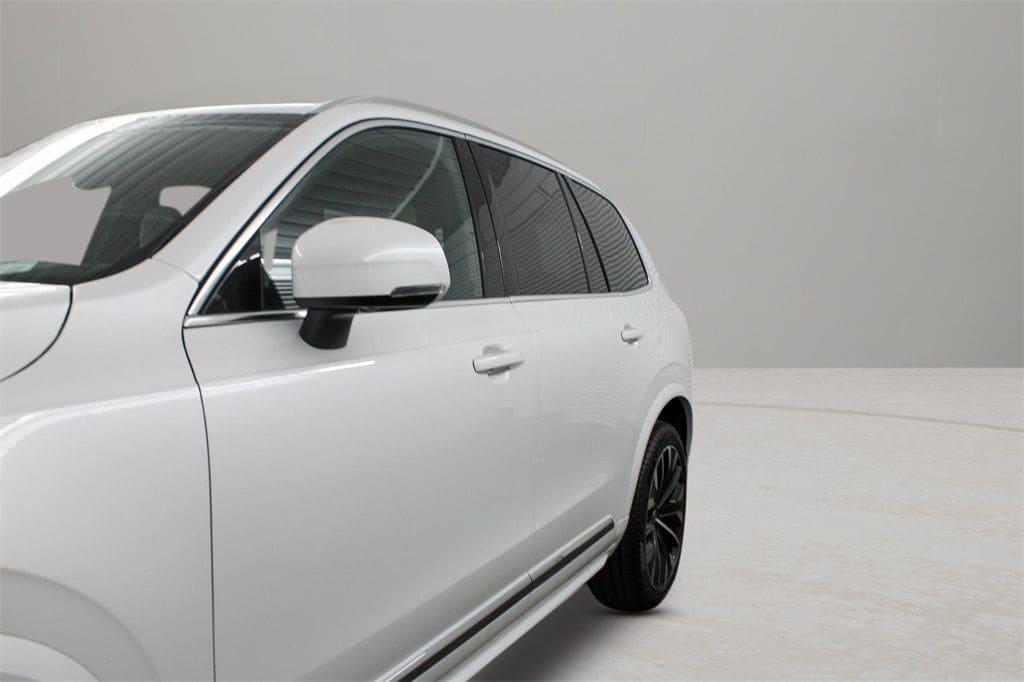 2026 Volvo XC90 Ultra - Photo 7