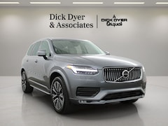 2020 Volvo XC90 T6 Momentum 7 Passenger SUV