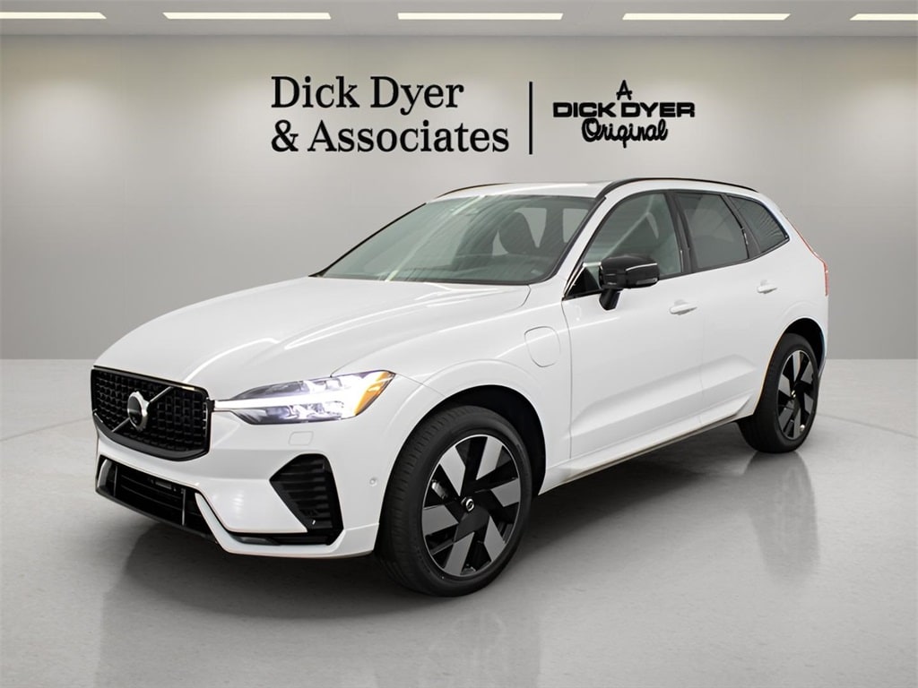 New 2024 Volvo XC60 plug-in hybrid T8 Plus Dark suv