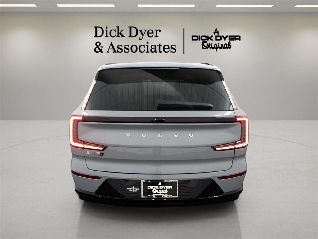 2025 Volvo EX90 Twin Motor Ultra photo 2