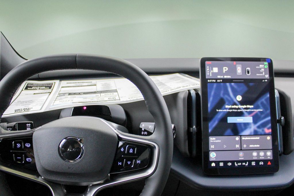 2026 Volvo EX30 Ultra - Photo 18