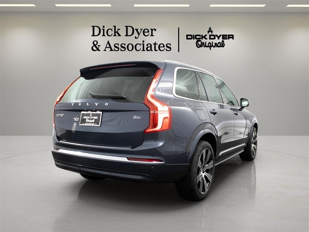 New 2025 Volvo XC90 B6 Plus 7-Seater SUV