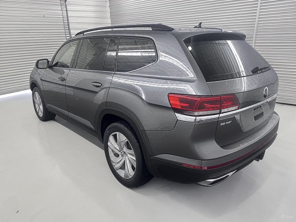 Used 2023 Volkswagen Atlas 3.6L V6 SE w/Technology SUV