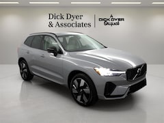 2024 Volvo XC60 plug-in hybrid T8 Ultimate Dark SUV