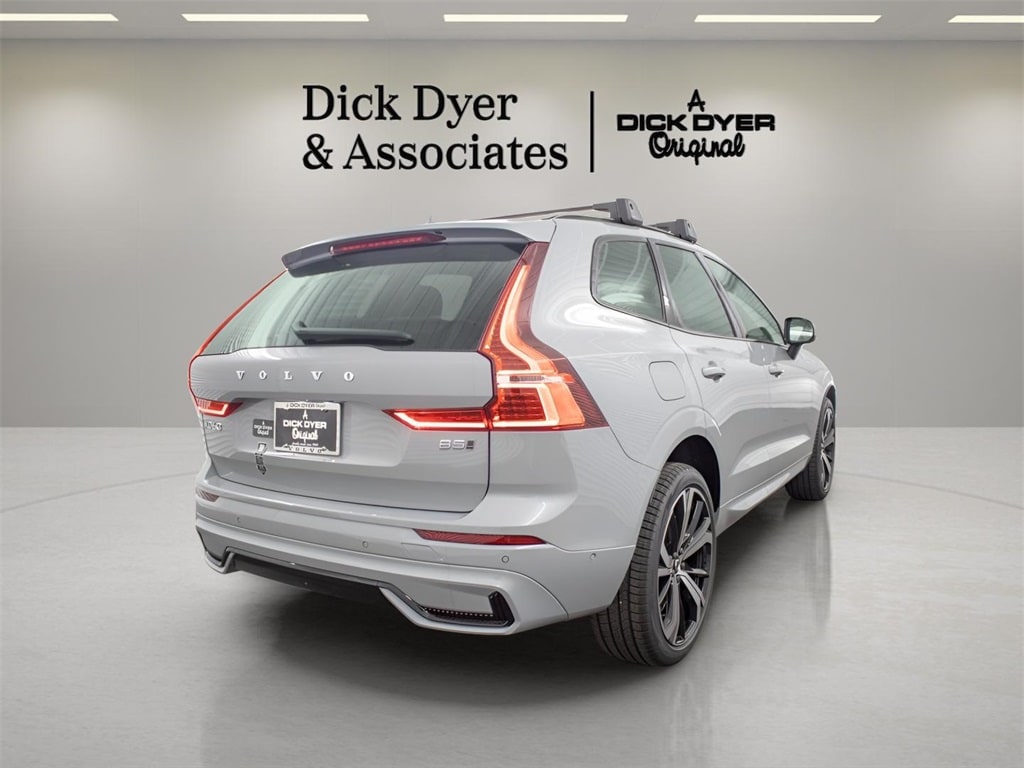New 2025 Volvo XC60 B5 Ultra SUV