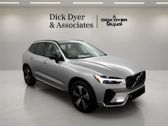 2025 Volvo XC60 plug-in hybrid T8 Core SUV