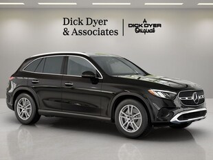2025 Mercedes-Benz GLC 300 SUV