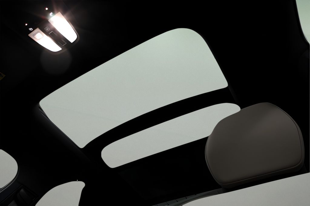 2026 Volvo XC60 Plus - Photo 19