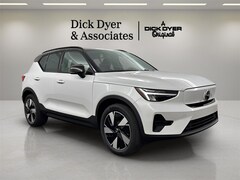 2024 Volvo XC40 Recharge Pure Electric Core SUV