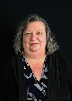 Staff member Amy Thames from ID_5415a5ac84ad