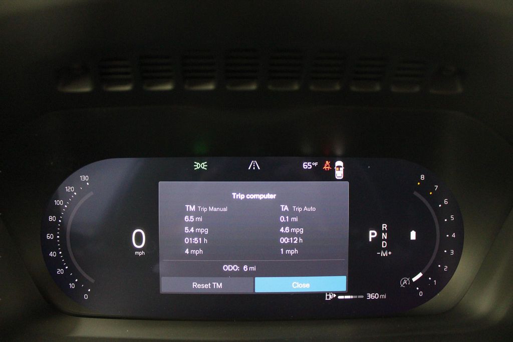 2026 Volvo XC90 Plus - Photo 13