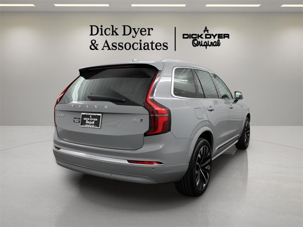 New 2026 Volvo XC90 B6 Ultra 7-Seater SUV