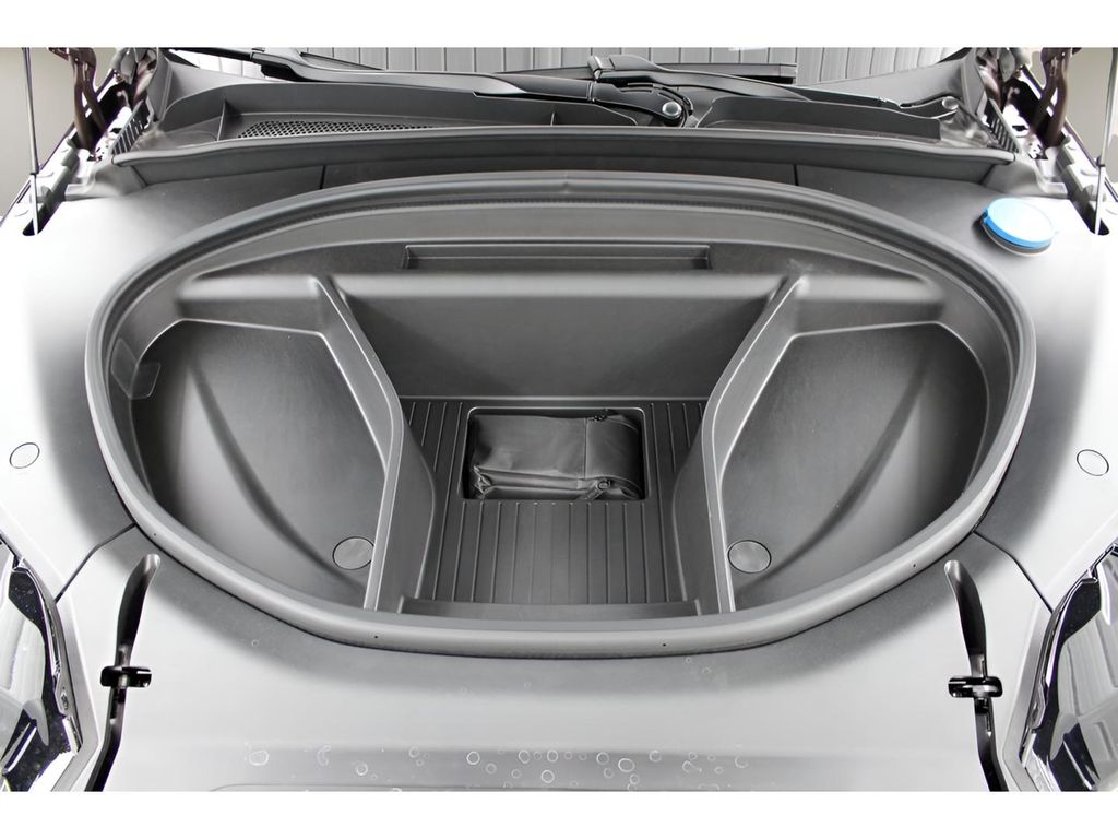 2025 Volvo EX90 Ultra - Photo 32