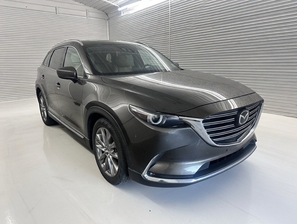 2016 Mazda CX-9 Grand Touring's photo